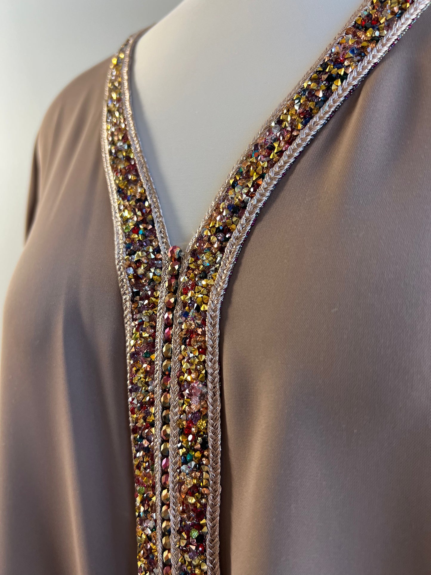 ABAYA LOUBNA TAUPE