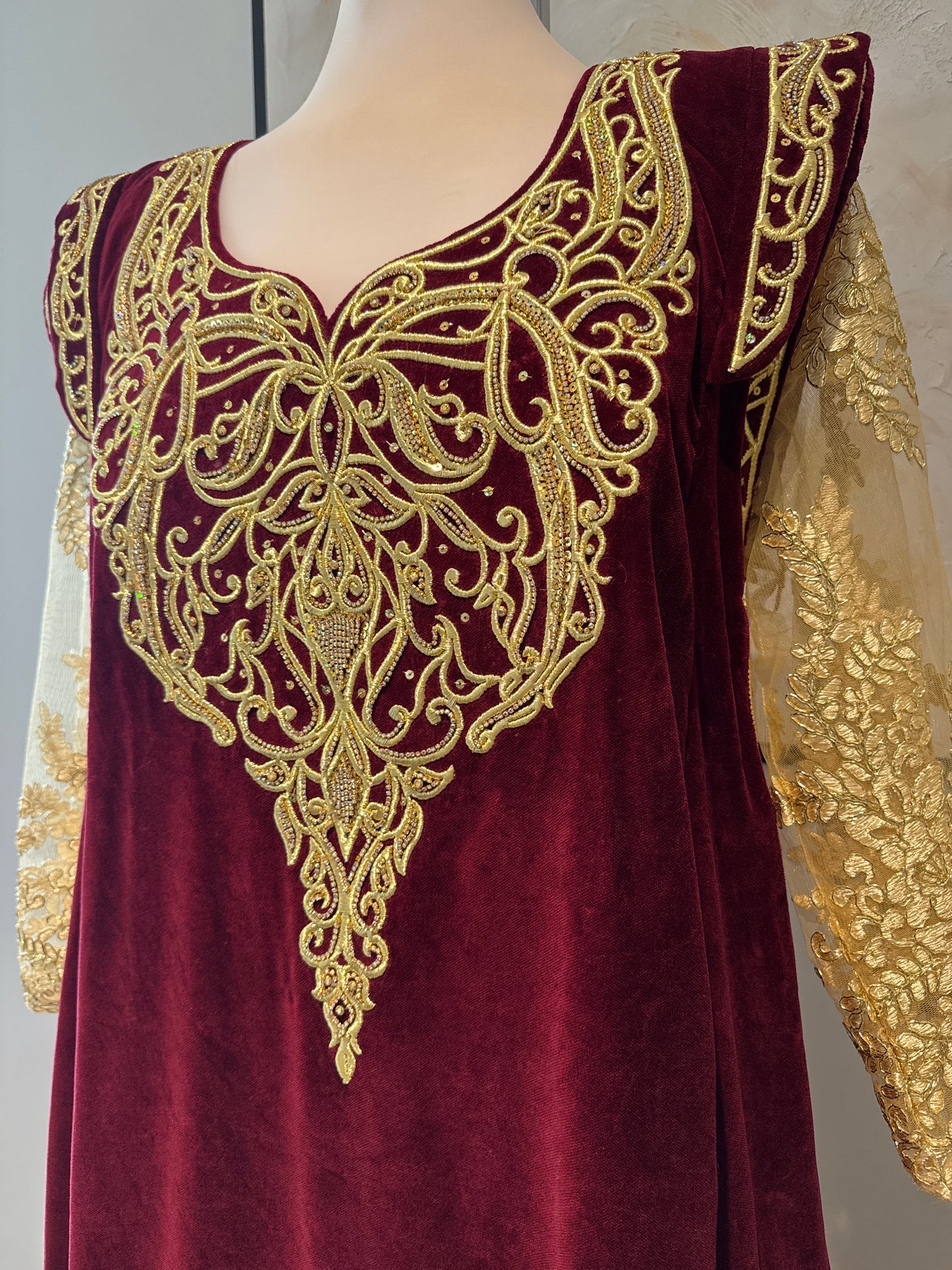Fergani Mejboud rouge bordeaux