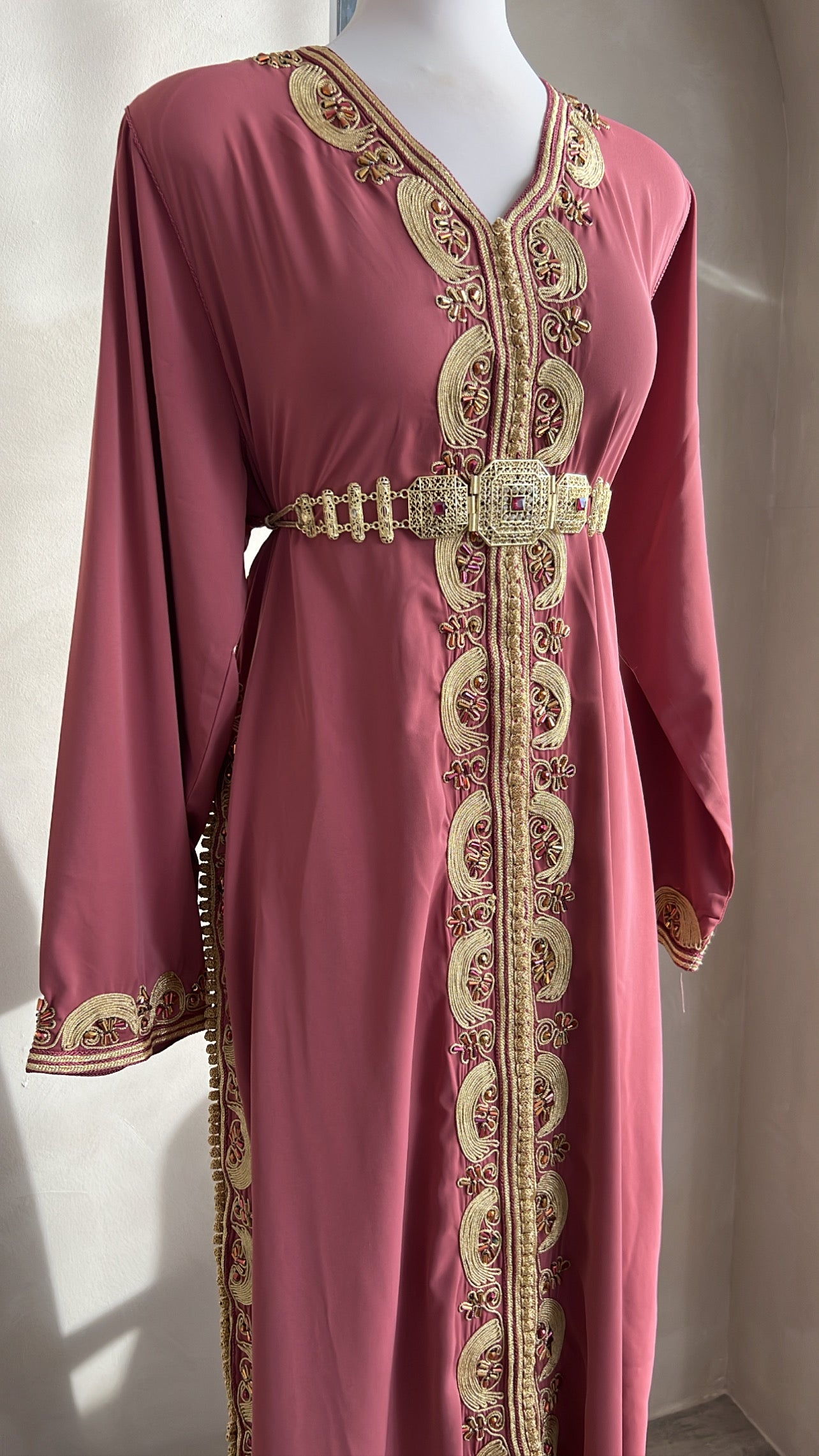 CAFTAN TASNIM ROSE POUDRÉ