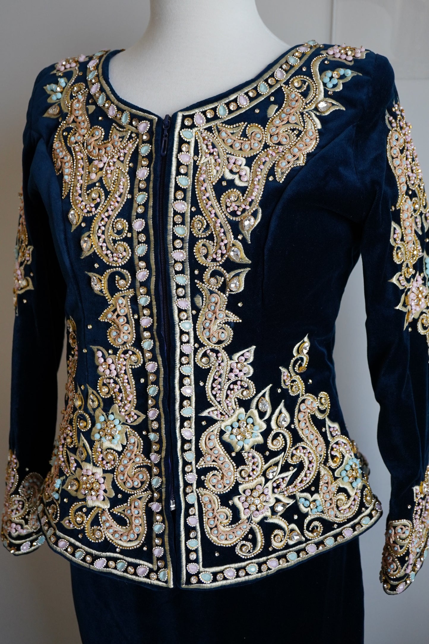 KARAKOU NORHÈNE BLEU NUIT