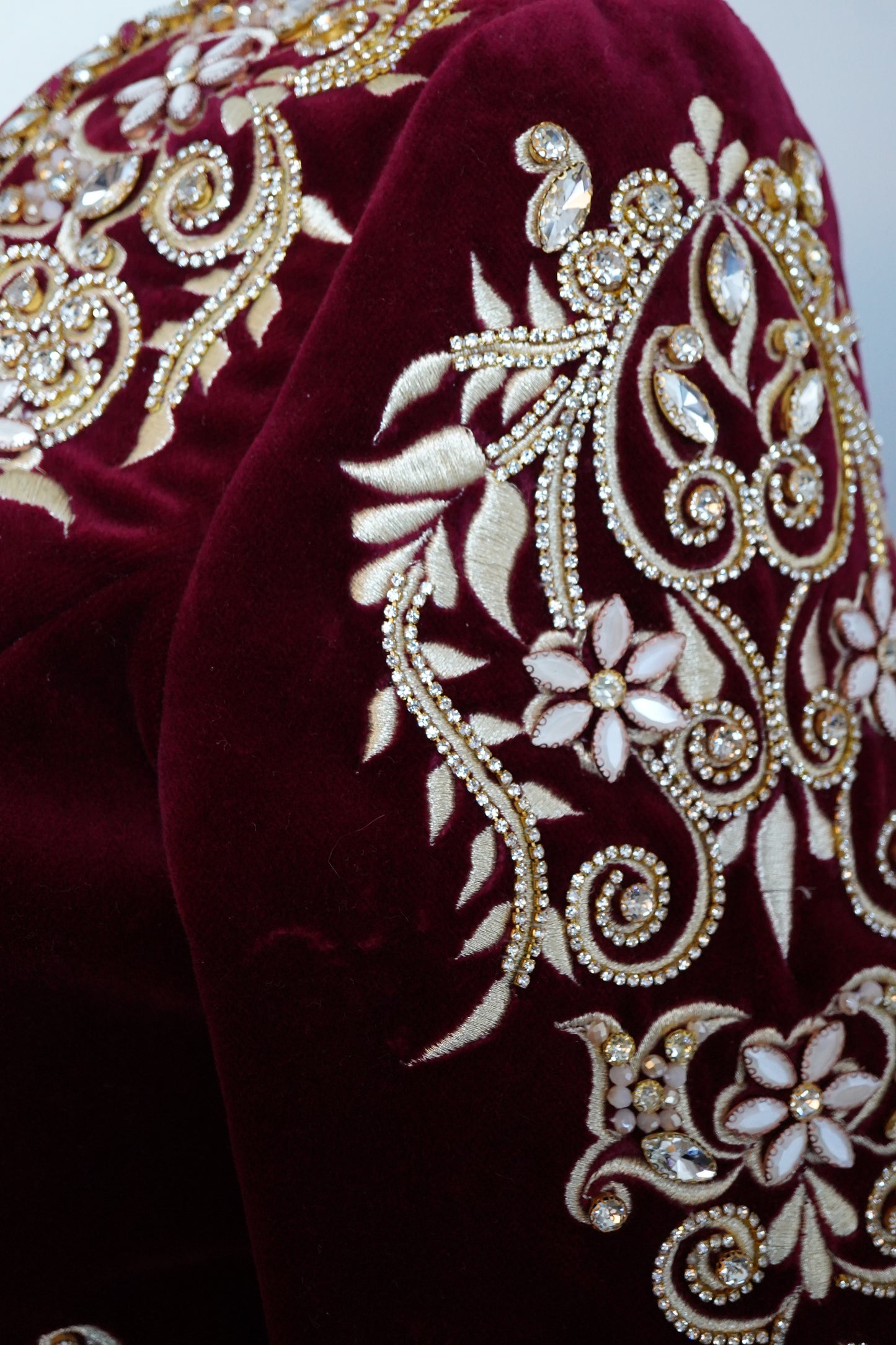 KARAKOU LOUISA BORDEAUX