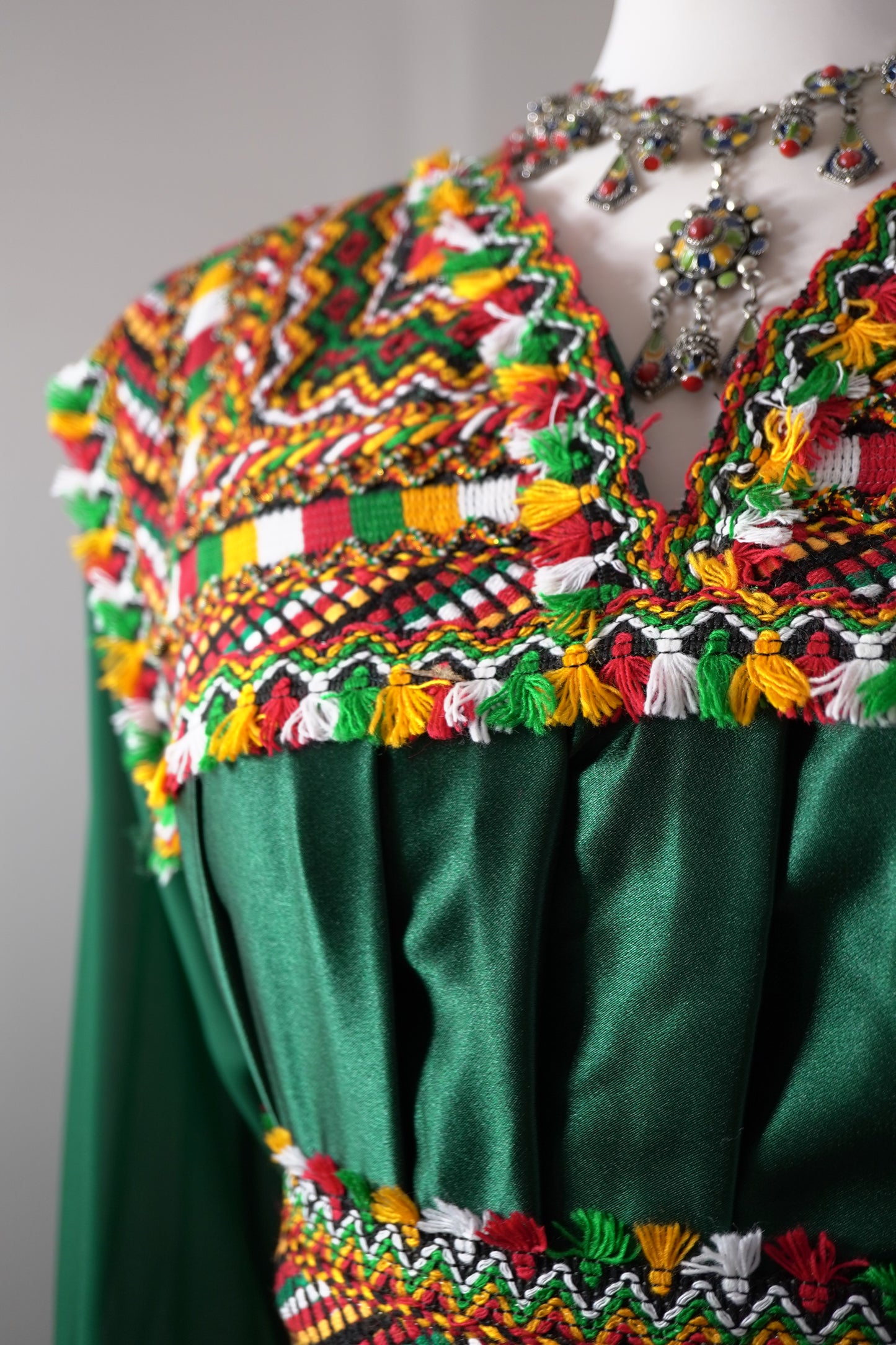 ROBE KABYLE MELISSA VERTE